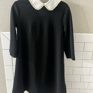 Elegant Black XS Dress with Pearl Collar